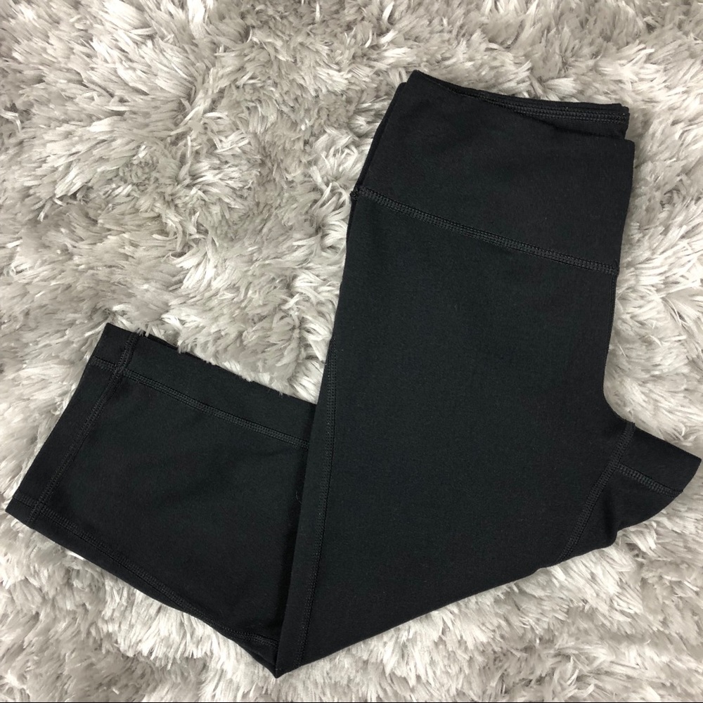 Zella Capri Pants